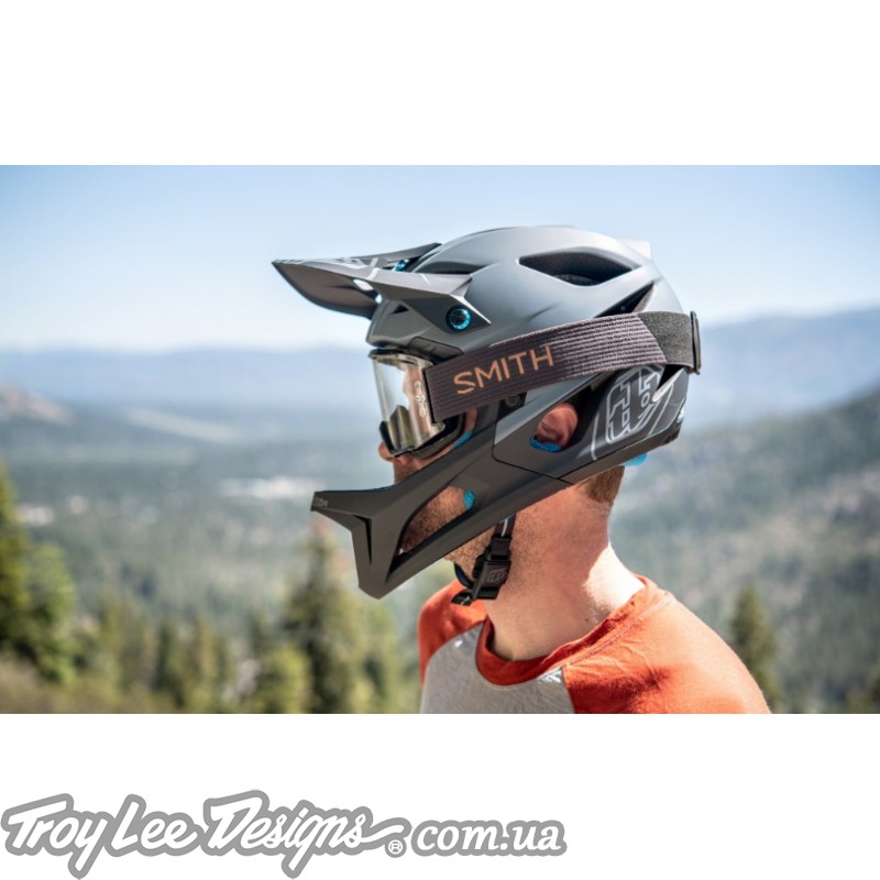 Вело шолом TLD STAGE HELMET; STEALTH [CAPER]