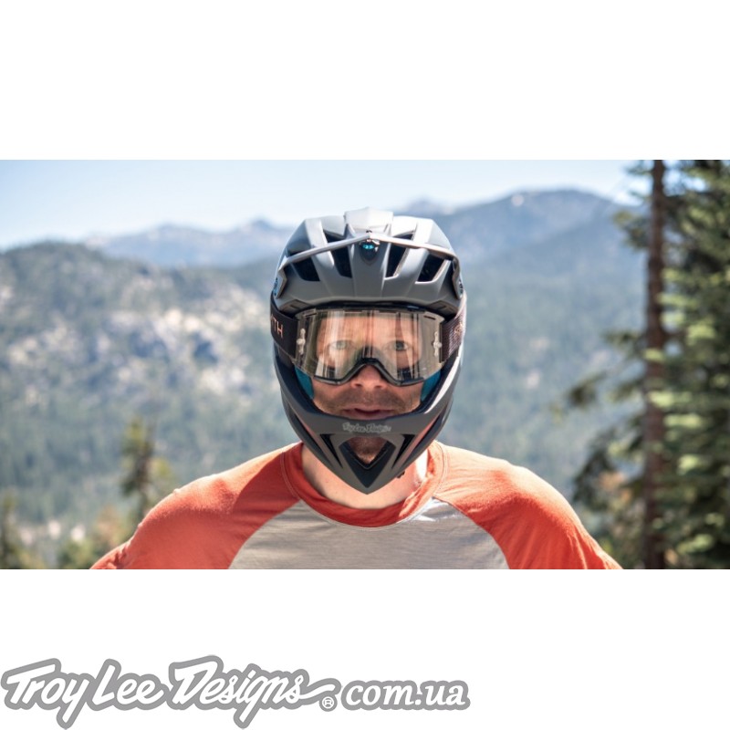 Вело шолом TLD STAGE HELMET; STEALTH [CAPER]